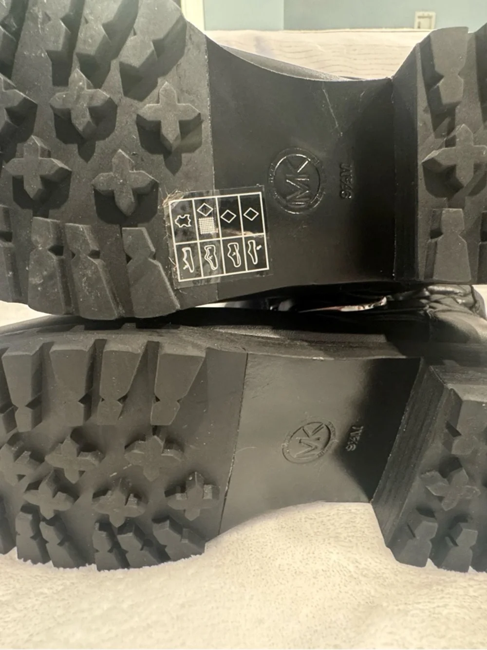 Michael Kors Black Quilted Leather Mid-Calf Heeled Boots - Picture 7 of 8